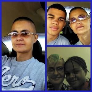 Meet your Posher, Lorie